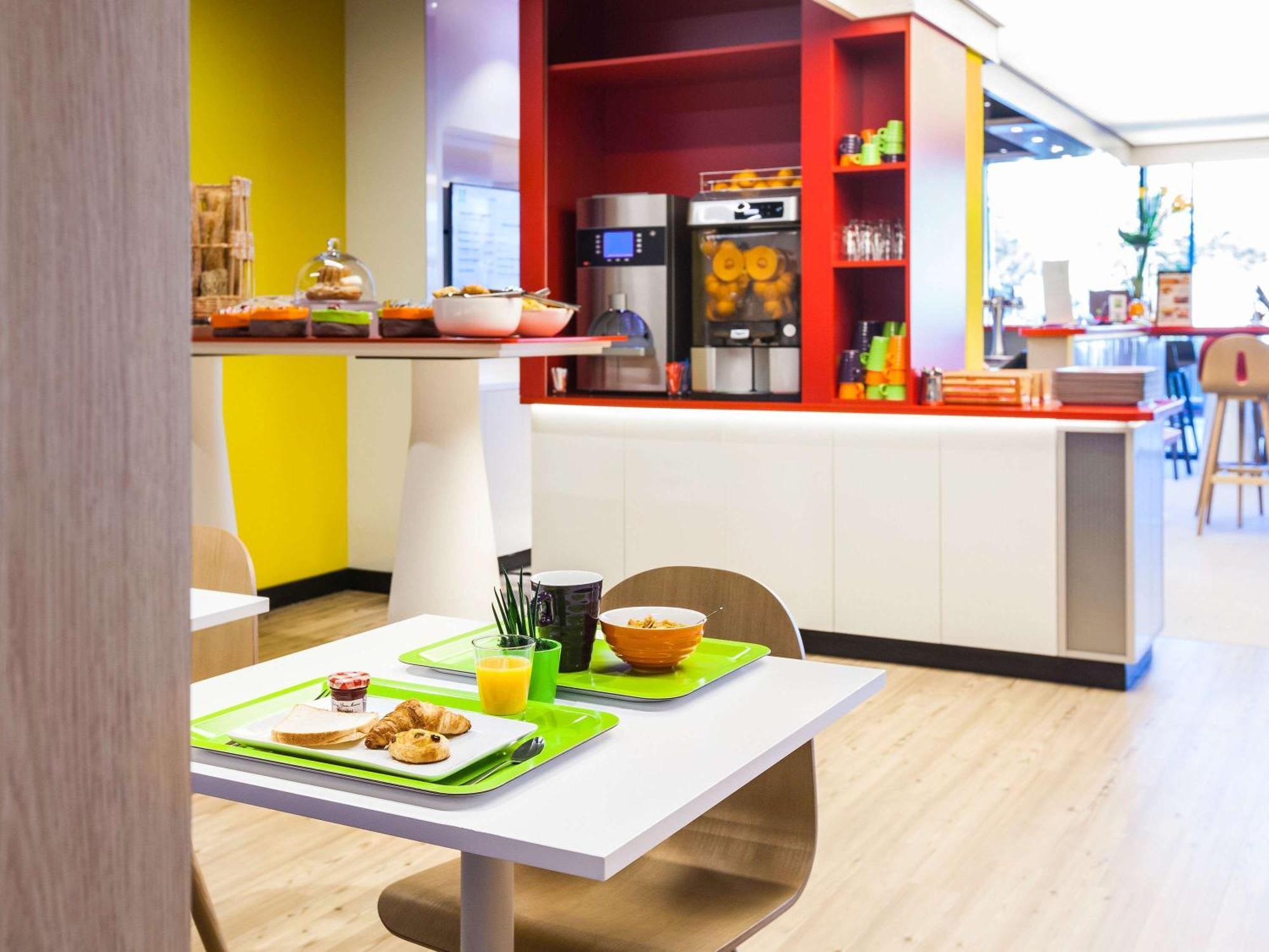 Ibis Styles Mulhouse Centre Gare Exterior foto