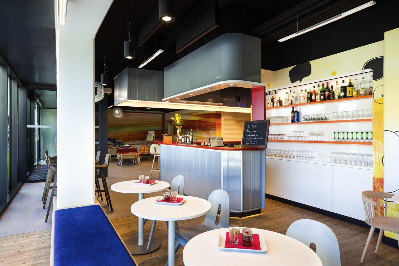 Ibis Styles Mulhouse Centre Gare Exterior foto