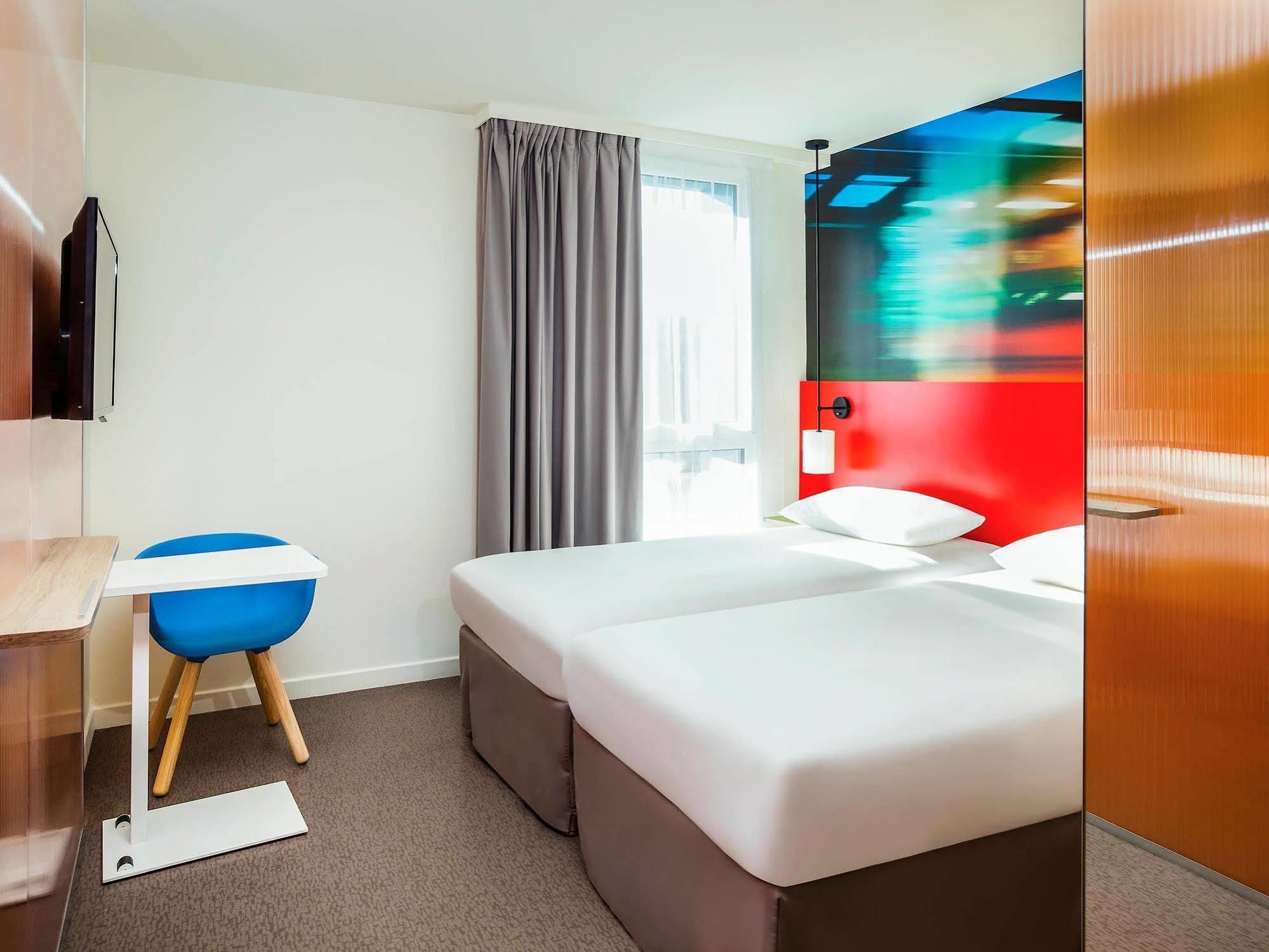 Ibis Styles Mulhouse Centre Gare Exterior foto