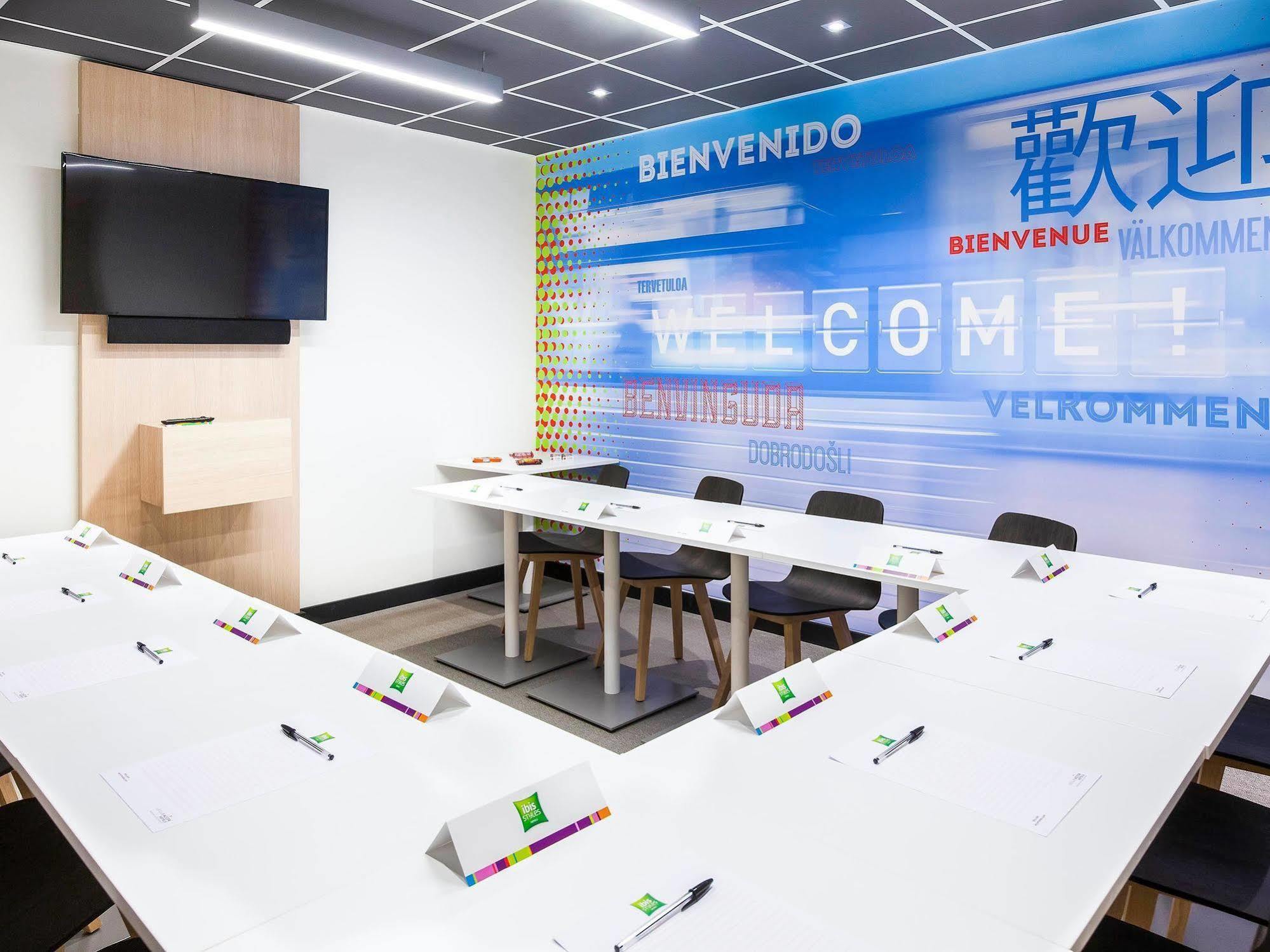 Ibis Styles Mulhouse Centre Gare Exterior foto